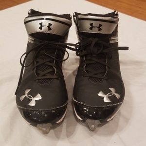 Under armour football cleats